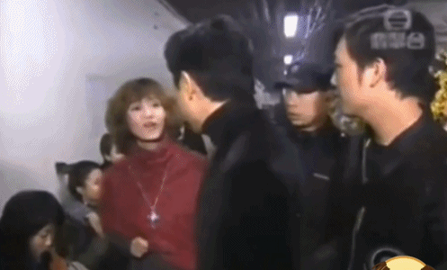 张国荣经纪人陈淑芬故事_张国荣陈淑芬合作历程_香港娱乐圈黑张国荣