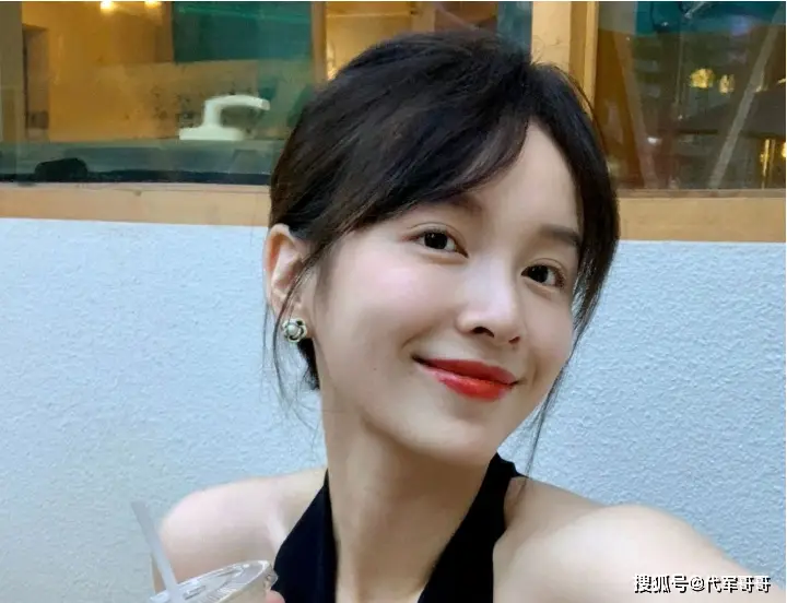 安徽女星_安徽著名女演员_7月出生的女明星